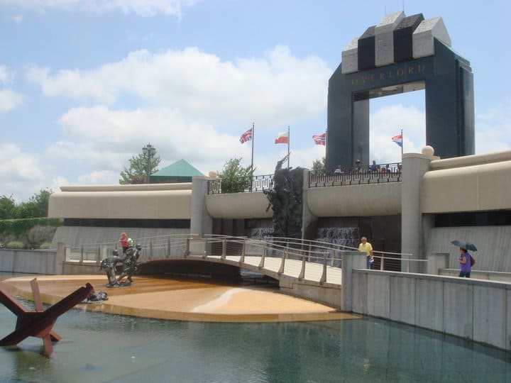 The Overlord Arch and reflecting pool at the National D-Day Memorial