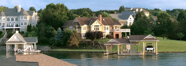 lakefront homes and docks
